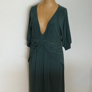 ABS Allen Schwartz M Elegant Deep Green plunging v neck Dress great condition
